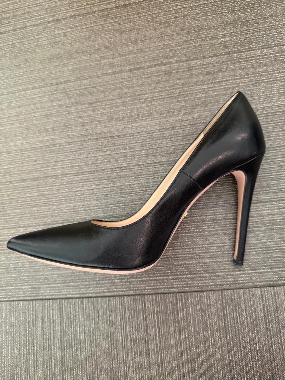 Prada Black classic Leather Stiletto - Picture 3 of 7